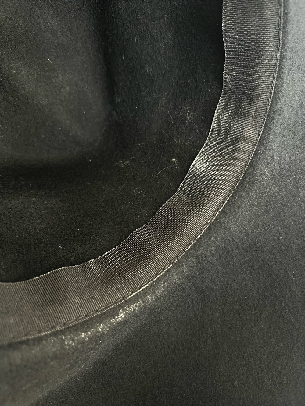 Black Wide Brim Felt Hat - Picture 5 of 6